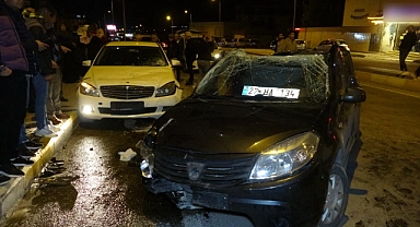 Alkollü sürücü kaza yaptı, o anlar kameraya yansıdı
