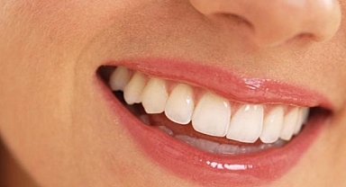 Diş sağlığını bozan alışkanlıklar