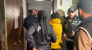 Ehliyet ve SRC sınavlarında sahtecilik yapan çeteye operasyon