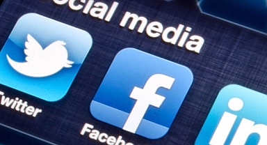 Elon Musk: 'Twitter'da onaylı hesaplardan aylık 8 dolar alınacak'