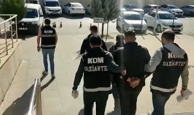 İş yeri sahibinden haraç isteyen firariler yakalandı