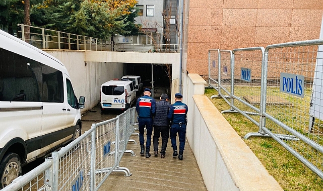 Jandarma aranması bulunan 83 şahsı yakaladı