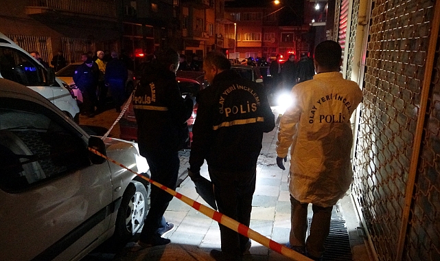 Kavga ihbarına giden polis bacağından vuruldu