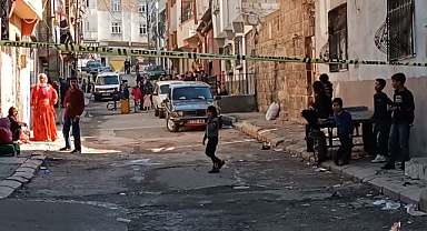 Komşuların silahlı kavgasında 3 çocuk yaralandı