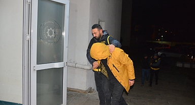 Masaj salonlarına fuhuş baskını