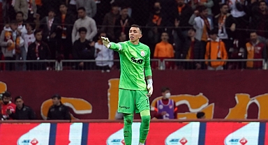 Muslera'nın Beşiktaş derbisi karnesi