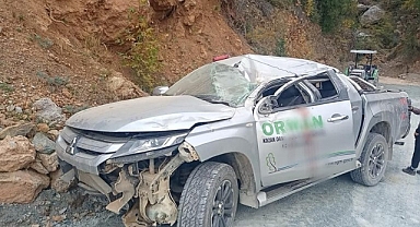 Orman muhafaza memurları kaza yaptı: 3 yaralı