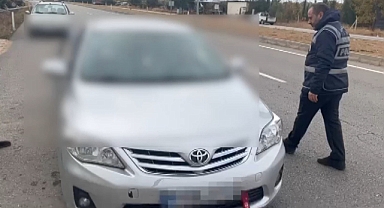 Otomobilden 6 kaçak göçmen çıktı