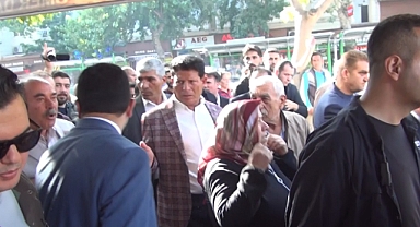Şanlıurfa'da asker babasından Davutoğlu'na tepki!