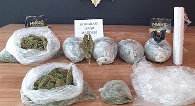 Şanlıurfa'da uyuşturucu operasyonu! 3 gözaltı