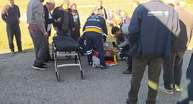 Şarampole yuvarlanan otomobildeki 5 kişi yaralandı