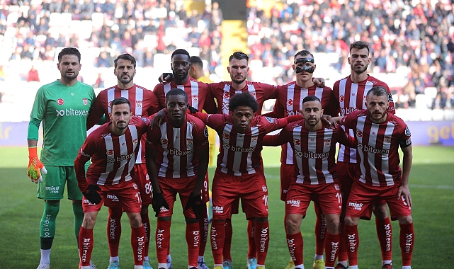 Sivasspor’un Antalya kampı kafilesi belli oldu