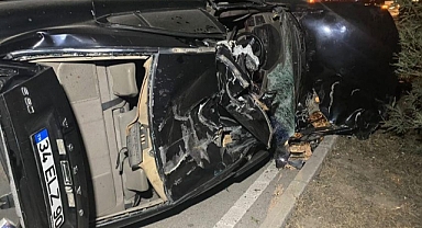 Tır ile çarpışan otomobilin sürücüsü hayatını kaybetti