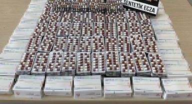 Uyuşturucu satan 2 kişi yakalandı