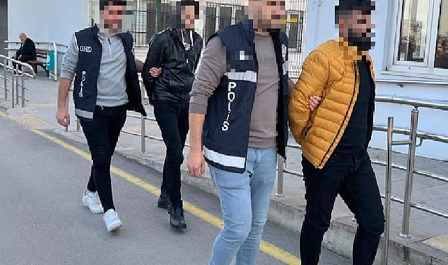 15 şahsı kaçak yollarla Türkiye'ye sokan 2 şüpheli tutuklandı