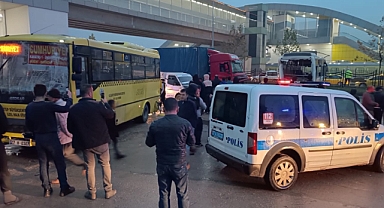 2 halk otobüsü, 1 tırın karıştığı kazada 17 kişi yaralandı