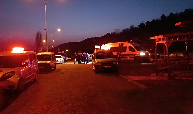 3 kişinin içinde bulunduğu tekne battı