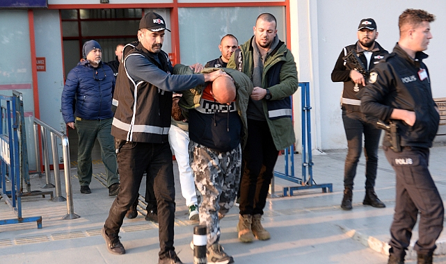 4 cinayete karışan çete lideri Adana’ya getirildi
