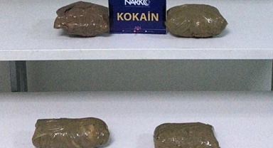 Aracın zulasında kokain çıktı: 4 tutuklama