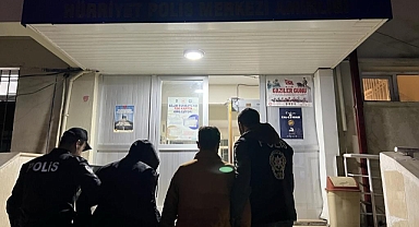 Bıçaklı kavgaya karışan 2 kişi tutuklandı
