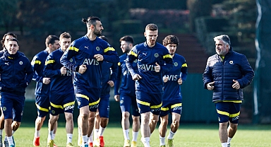 Fenerbahçe'de, Antalyaspor maçının hazırlıkları sürüyor