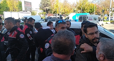 İki gurup arasında çıkan kavgaya polis müdahale etti