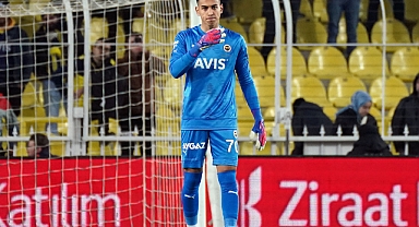 İrfan Can Eğribayat ilk kez sahada