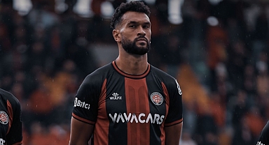 Karagümrük'te Steven Caulker ile yollar ayrıldı