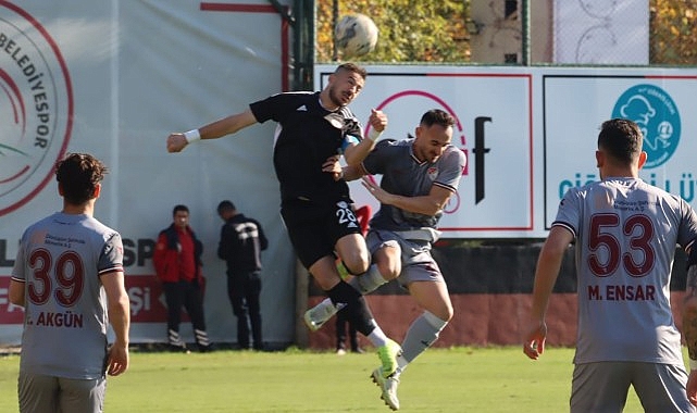 Karaköprü Belediyespor 3 puanı 3 golle aldı