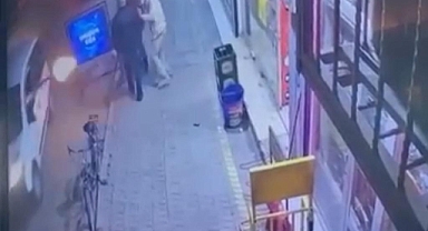 Otomobille gelip iş yerine ateş ettiler