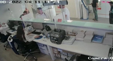 ‘Saklambaç' operasyonu ile ‘alo randevu’ çetesi çökertildi: 11 gözaltı