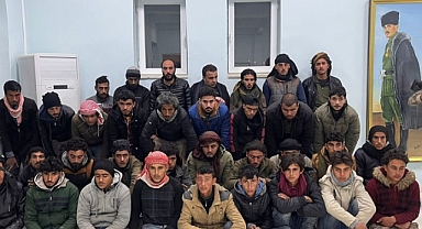 Şanlıurfa'da 88 düzensiz göçmen yakalandı: 4 gözaltı