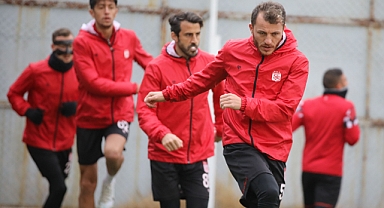 Sivasspor, Esenler Erok maçı hazırlıklarına başladı