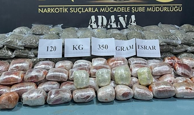 Tırlara uyuşturucu operasyonu! 120 kilo esrar ele geçirildi