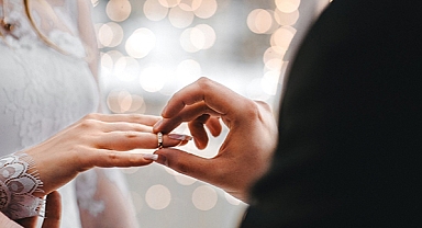 Yargıtay'dan nişanlı kız için 'küçük düşme' tazminatı kararı