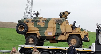 Zırhlı askeri araç devrildi, 6 asker yaralı