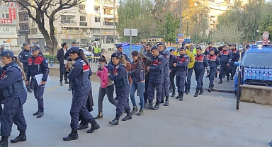 342 milyonluk dev vurgun! 104 gözaltı