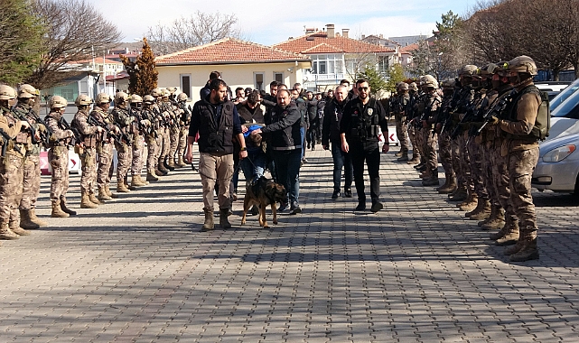 4 ilde uyuşturucu operasyonu: 39 gözaltı