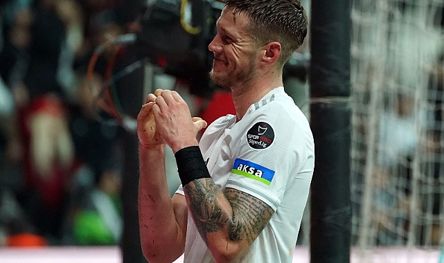 Beşiktaş, Weghorst ile yollarını ayırdı