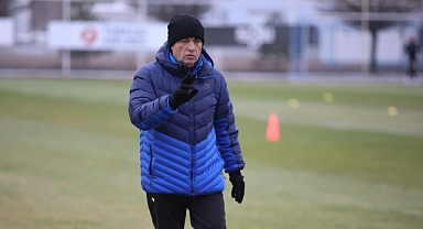 Çalımbay: "Burası Sivas, burada uçaklar kalkmıyor"