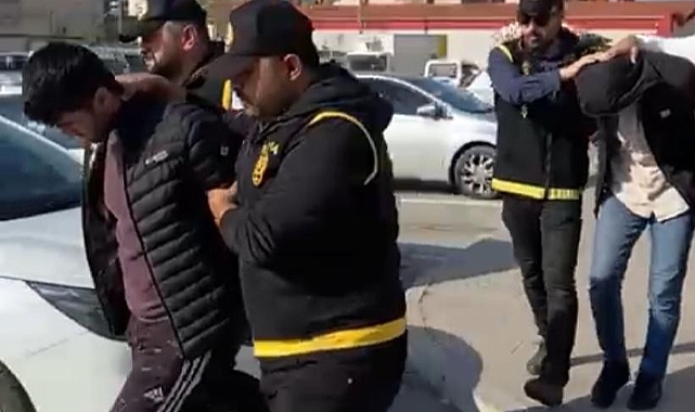 Dövülerek bıçaklandı, telefonu ve 12 bin TL'si gasp edildi