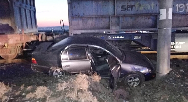 Hemzemin geçitte kaza: 1 yaralı