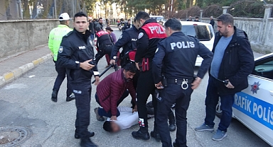 İki aile arasında palalı, satırlı kavga: 10 gözaltı