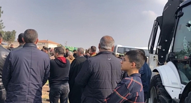 İstanbul'da intihar eden baba ve 3 çocuğu Urfa'da toprağa verildi