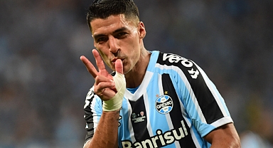 Luis Suarez ilk maçında hat-trick yaptı