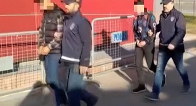 Motosikletle kapkaç yapan 2 zanlı tutuklandı