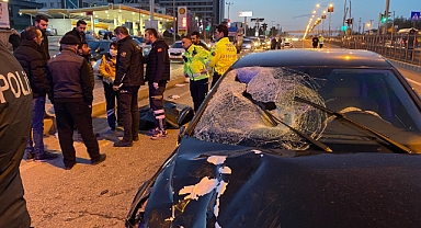 Otomobil ile çarpışan motorlu kurye hayatını kaybetti