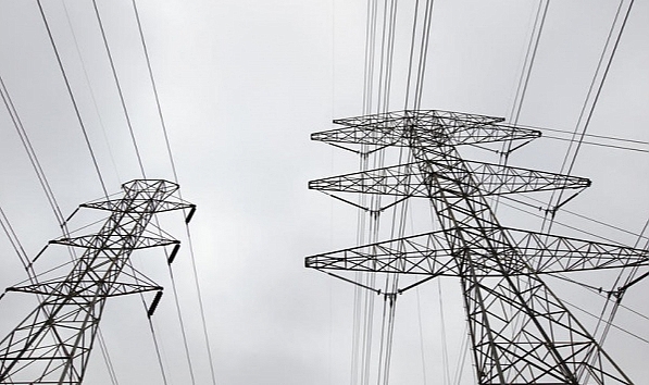 Sanayi elektriğine yüzde 12 indirim bekleniyor
