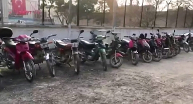 Şanlıurfa'da çok sayıda çalıntı motosiklet ele geçirildi