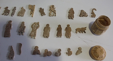 Sınırında binlerce yıllık tarihi eserler ele geçirildi